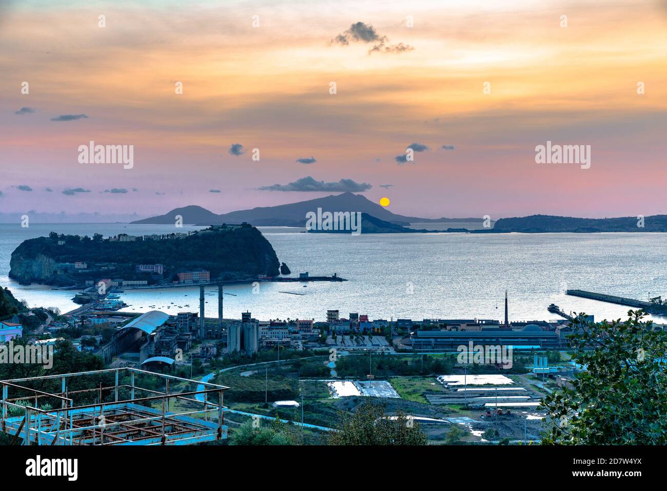 Golfo di pozzuoli immagini e fotografie stock ad alta risoluzione Alamy