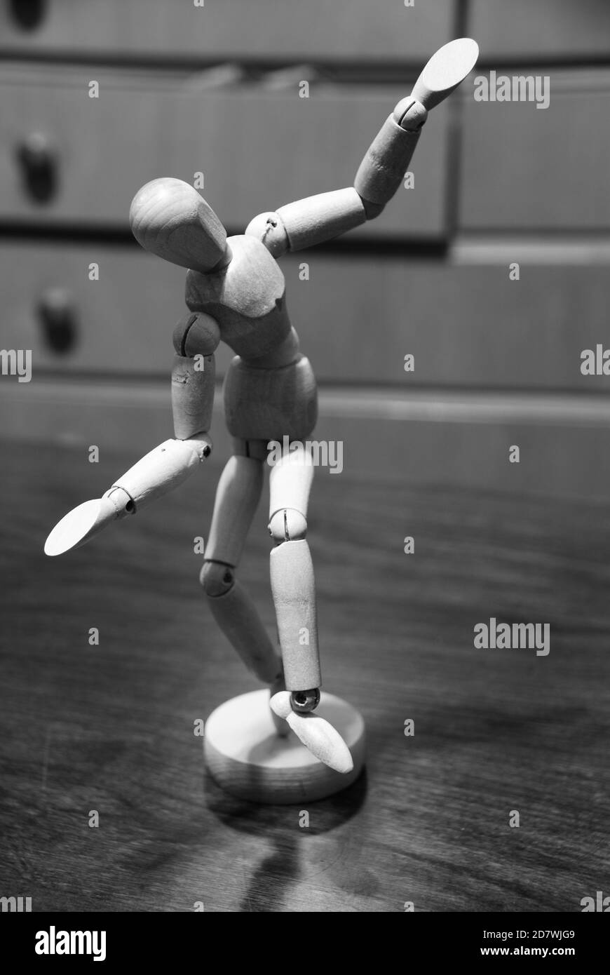 Bambola articolata in legno Foto Stock