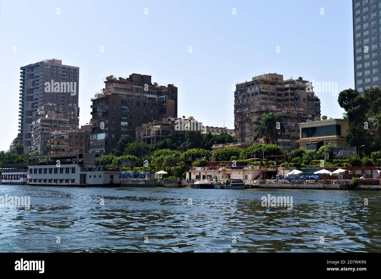 Cairo edificio dal fiume Nilo, Egitto. Foto Stock
