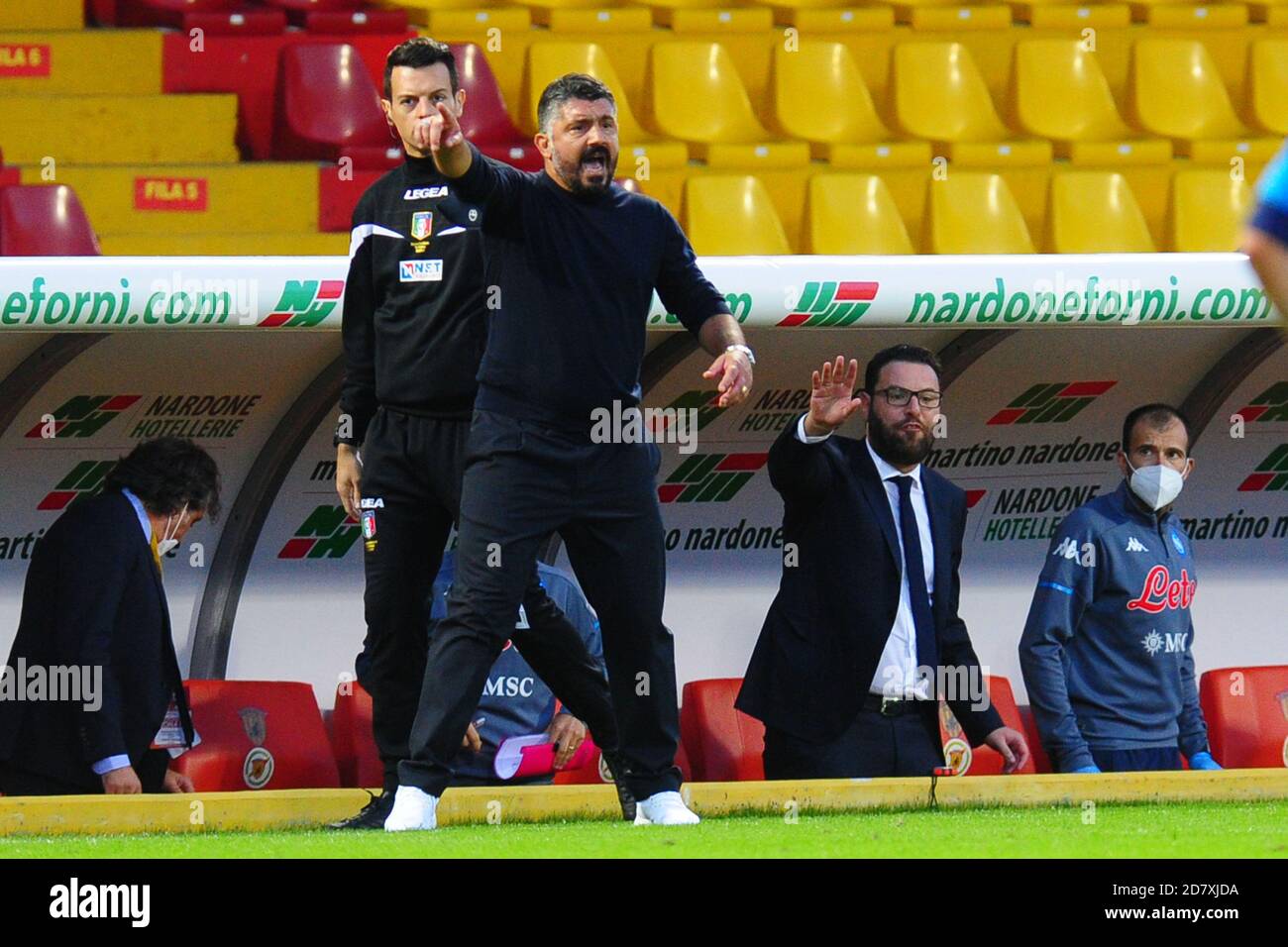 Gennaro Gattuso (allenatore di Napoli) durante Benevento Calcio vs SSC Napoli, Serie a di calcio Italiana, benevento, Italia, 25 Ott 2020 Credit: LM/R. Foto Stock