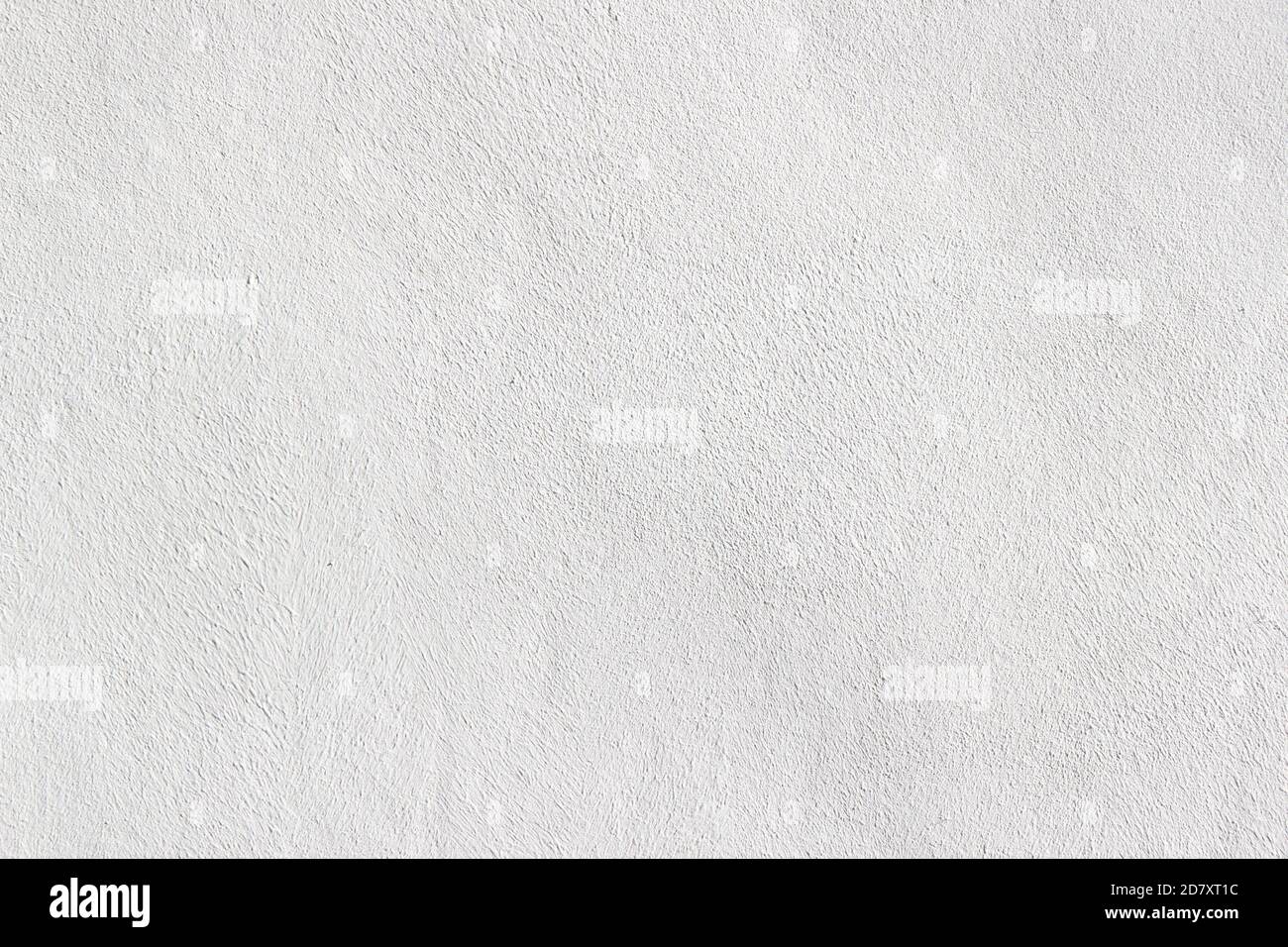 Superficie sottile di una parete dipinta di bianco della camera da letto Foto Stock