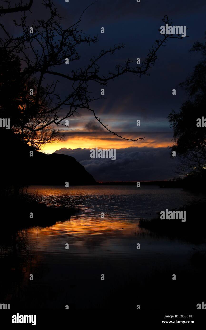 Tramonto a Ennerdale Water, Lake District 2020 Foto Stock