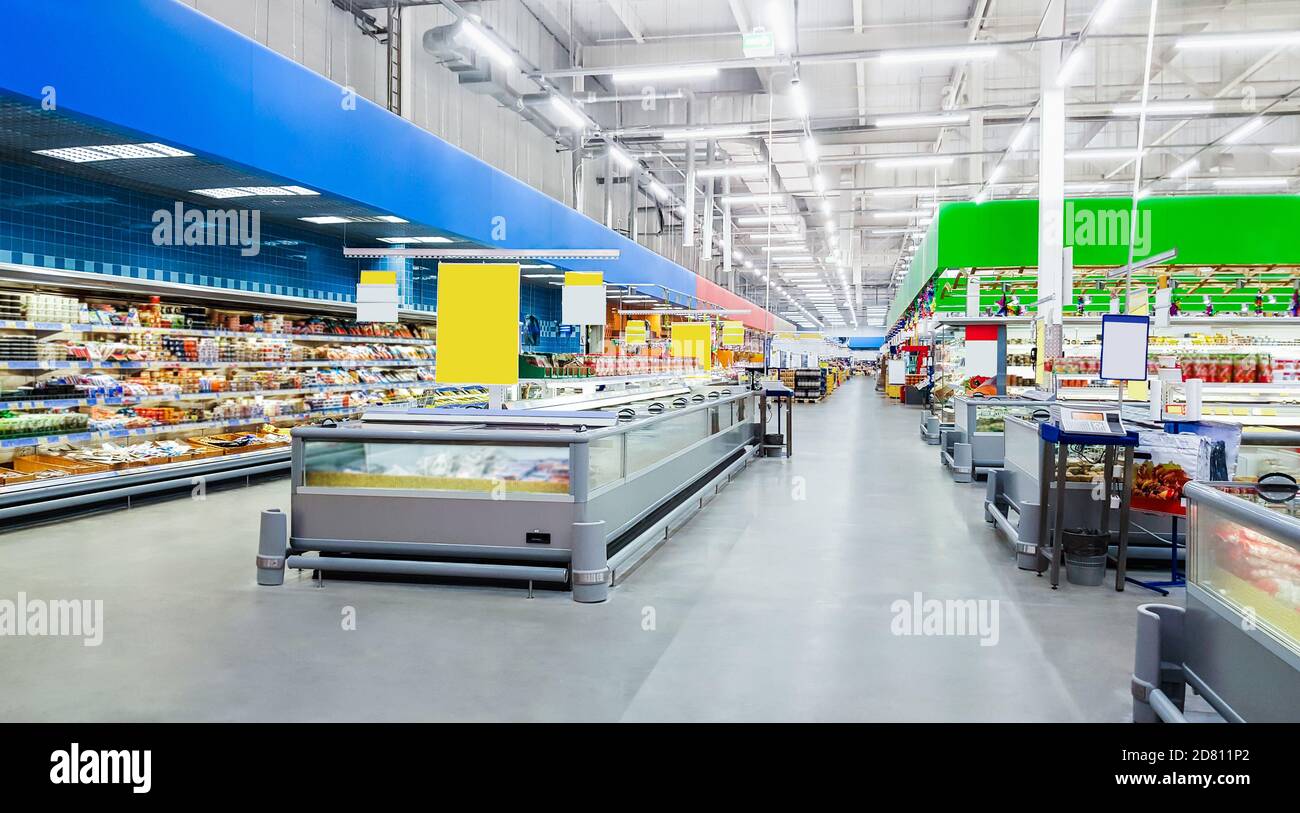 Mosca, Russia - Novembre 15: Centro commerciale Lenta ON Foto Stock