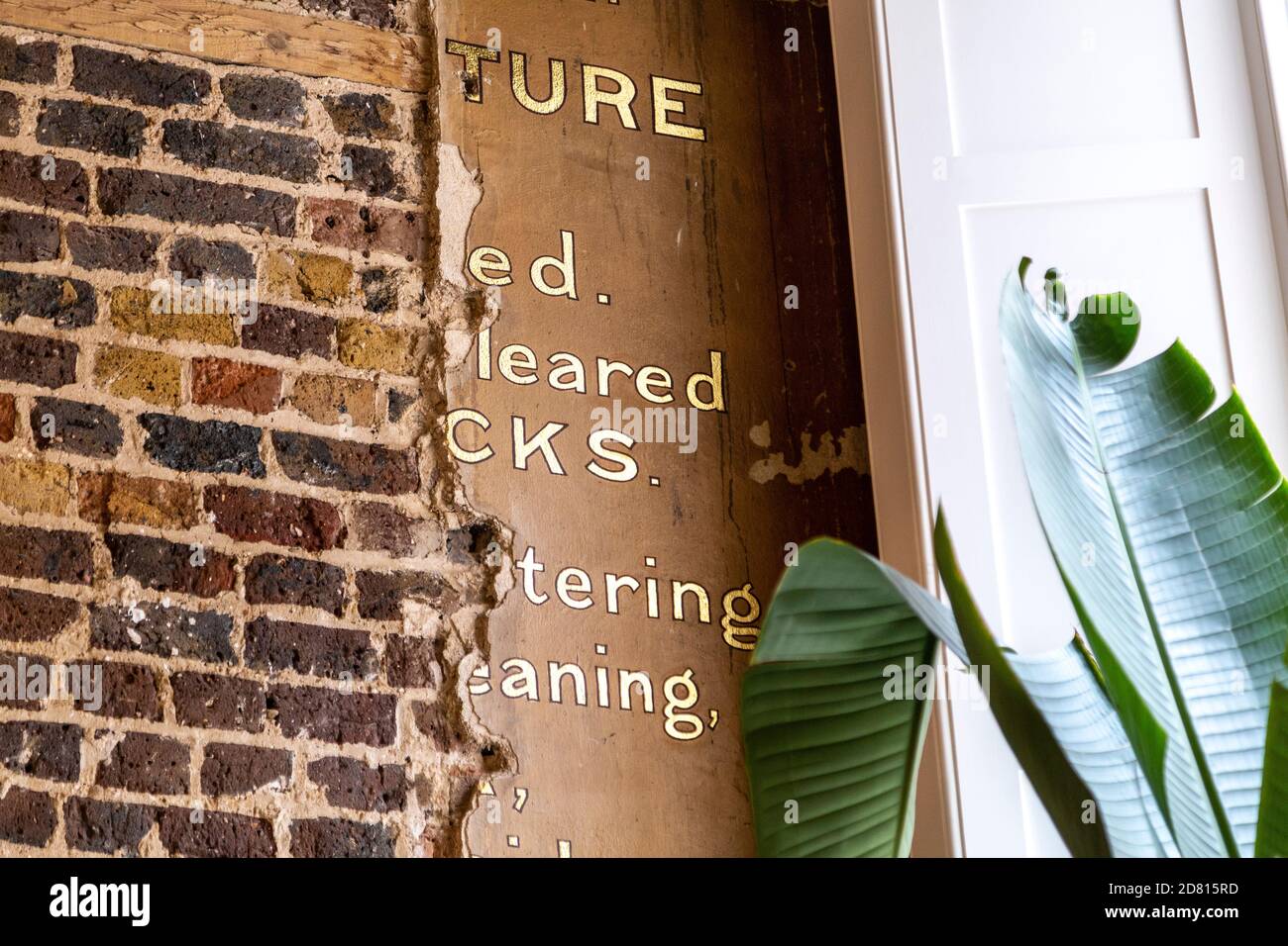 Interni del concept store Pantechnicon, Knightsbridge, Londra, Regno Unito Foto Stock