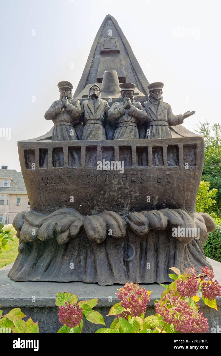 Kearny, NJ - 15 settembre 2020: Memoriale alla Chiesa di Santo Stefano ai 4 cappellani a bordo della USAT Dorchester per il loro impegno e coraggio Foto Stock