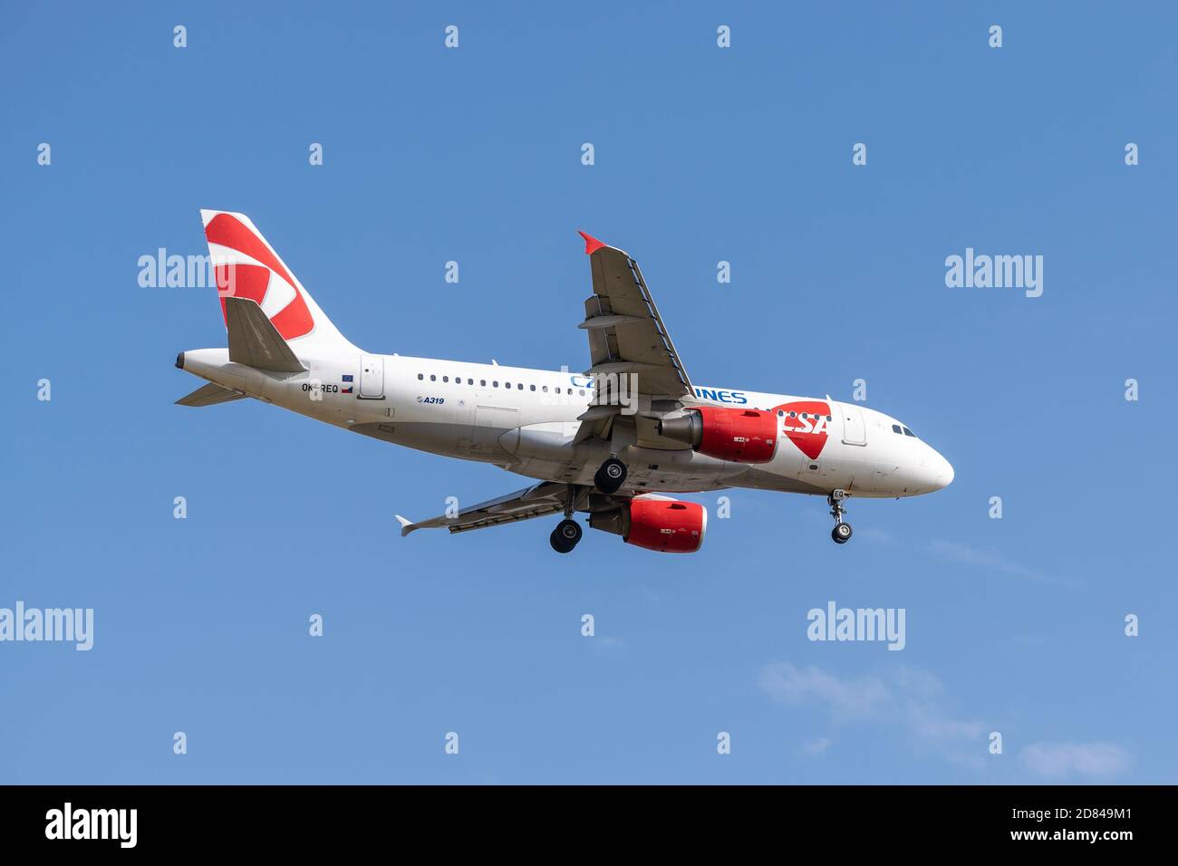 Boryspil, Ucraina - 25 settembre 2020: L'Airbus A319-100 della Czech Airlines sta atterrando nell'aeroporto Foto Stock