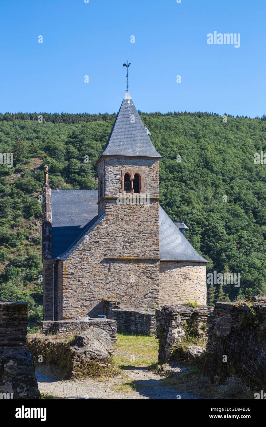 Lussemburgo, Esch-sur-Sure, Chiesa nei terreni del castello Foto Stock