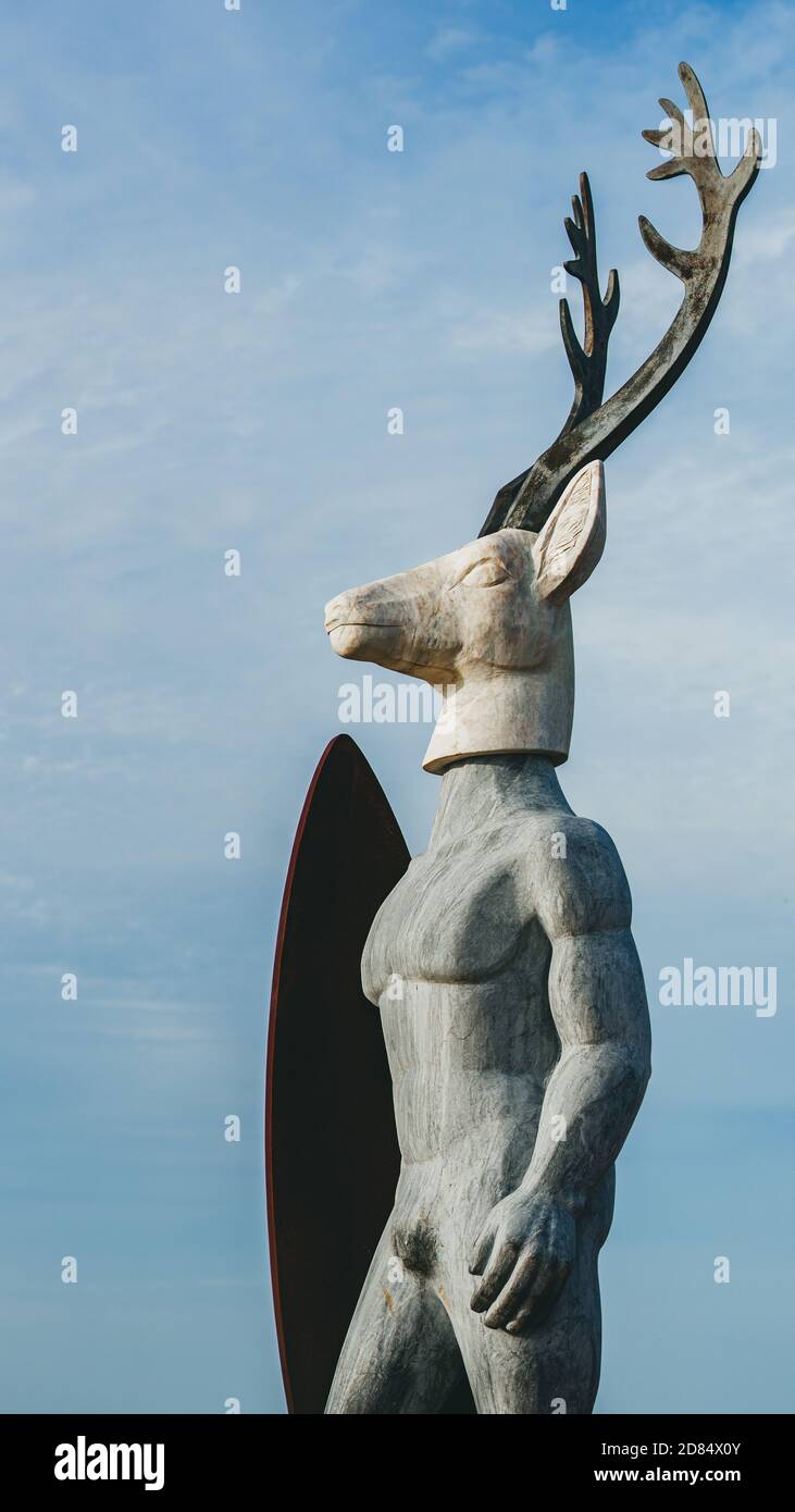 Nazare surf arte scultura in spiaggia Foto Stock