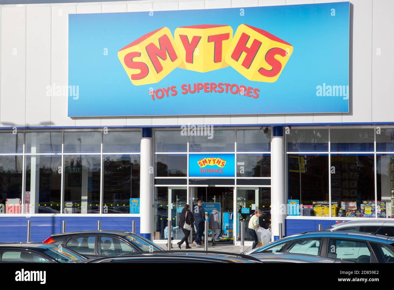 Smyths Toys and the Gym Group, Nuffield Road, Poole Foto Stock