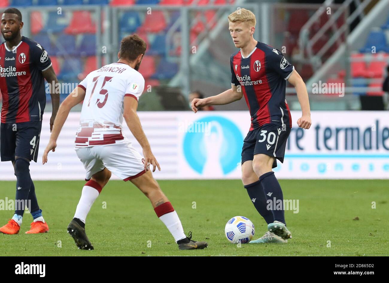 Bologna, Italia. 27 Ott 2020. Jerdy Schouten di Bologna durante la partita di calcio Coppa Italia Bologna FC vs Reggina allo stadio Renato Dall'Ara di Bologna, 27 ottobre 2020. Photo Michele Nucci /LM Credit: Michele Nucci/LPS/ZUMA Wire/Alamy Live News Foto Stock