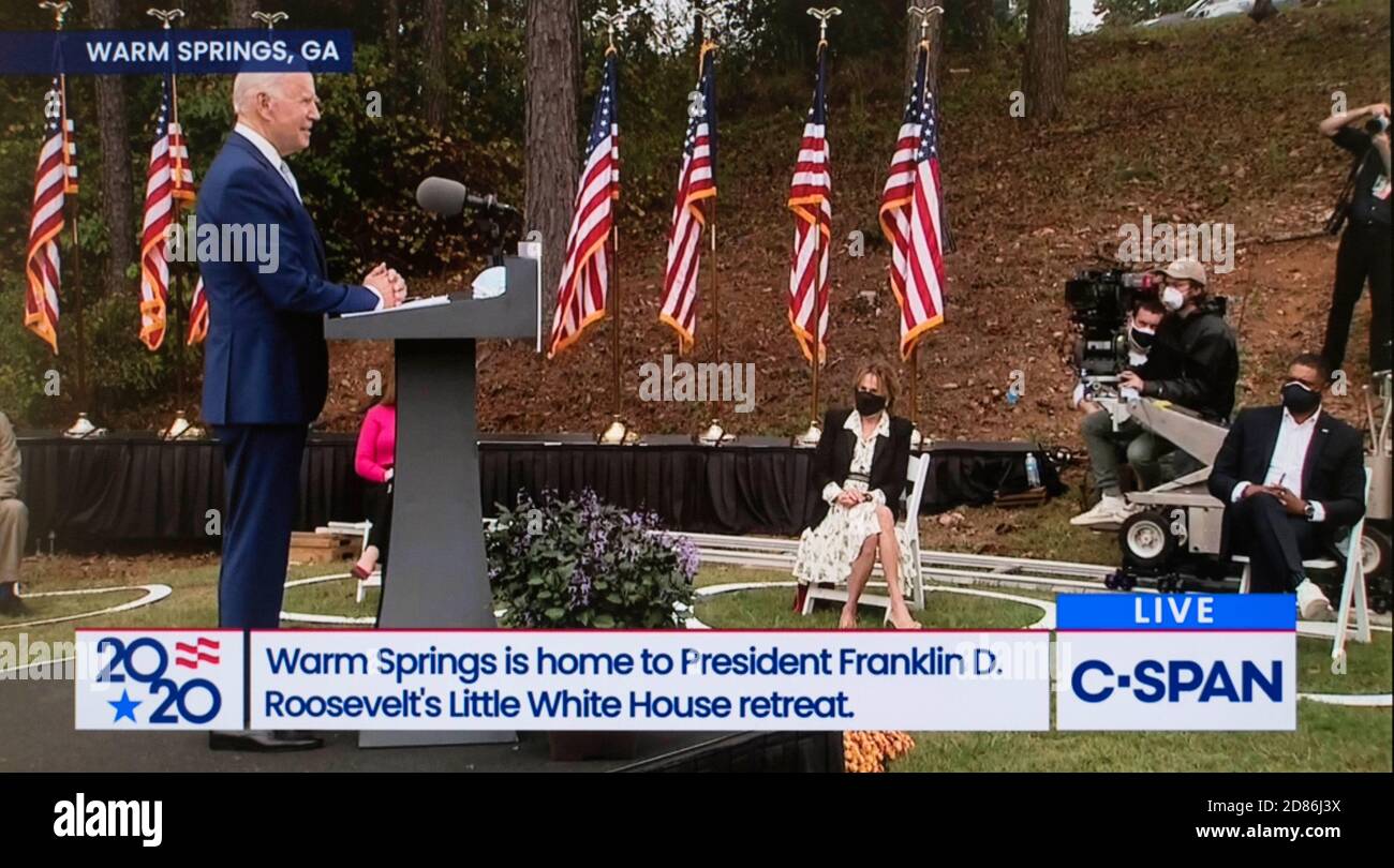 Warm Springs, Georgia, Stati Uniti. 27 Ott 2020. Schermata dalla copertura C-SPAN del candidato democratico al presidente, il Vice Presidente JOE BIDEN, che ha tenuto un discorso nella stessa città che il Presidente Franklin Delano Roosevelt ha visitato per prendere le acque termali nel tentativo di alleviare i suoi sintomi di poliomielite. Credit: C-Span/ZUMA Wire/Alamy Live News Foto Stock