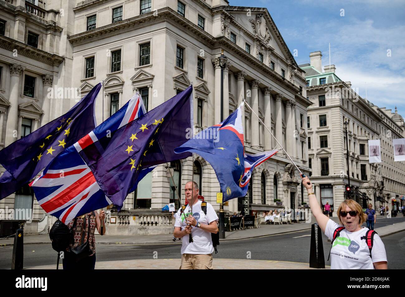 Londra, Regno Unito, 23 giugno 2018:- la marcia per un voto popolare nel centro di Londra che chiede un voto sull'accordo finale sull'uscita della Gran Bretagna dal Foto Stock