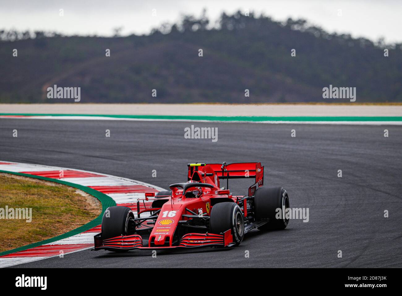 16 LECLERC Charles (mco), Scuderia Ferrari SF1000, azione durante la Formula 1 Heineken Grande Pr.mio de Portugal 2020, Gran Premio del Portogallo, da C. Foto Stock