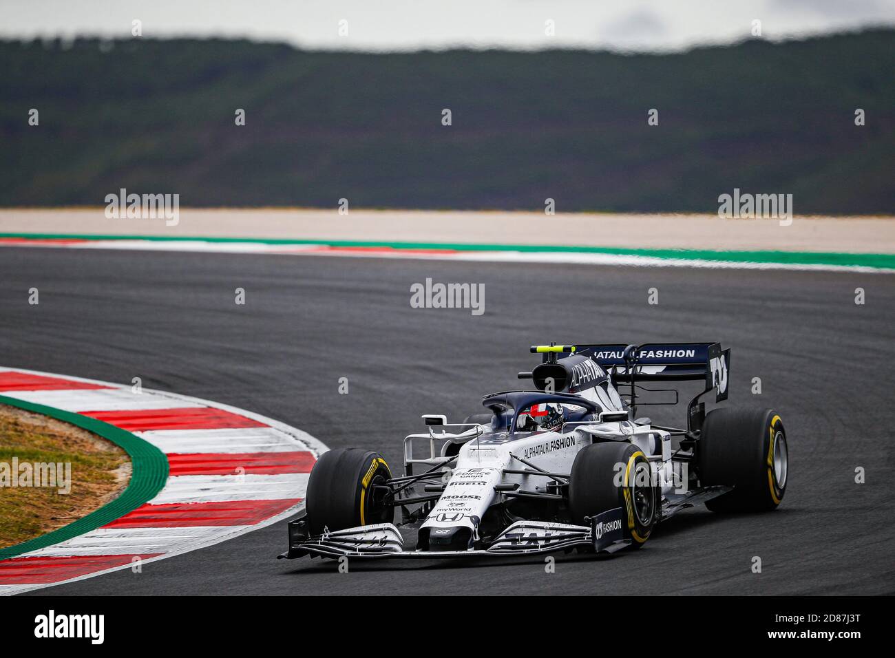 10 GASLY Pierre (fra), Scuderia AlphaTauri Honda AT01, azione durante la Formula 1 Heineken Grande Pr.mio de Portugal 2020, Gran Premio del Portogallo, f C. Foto Stock