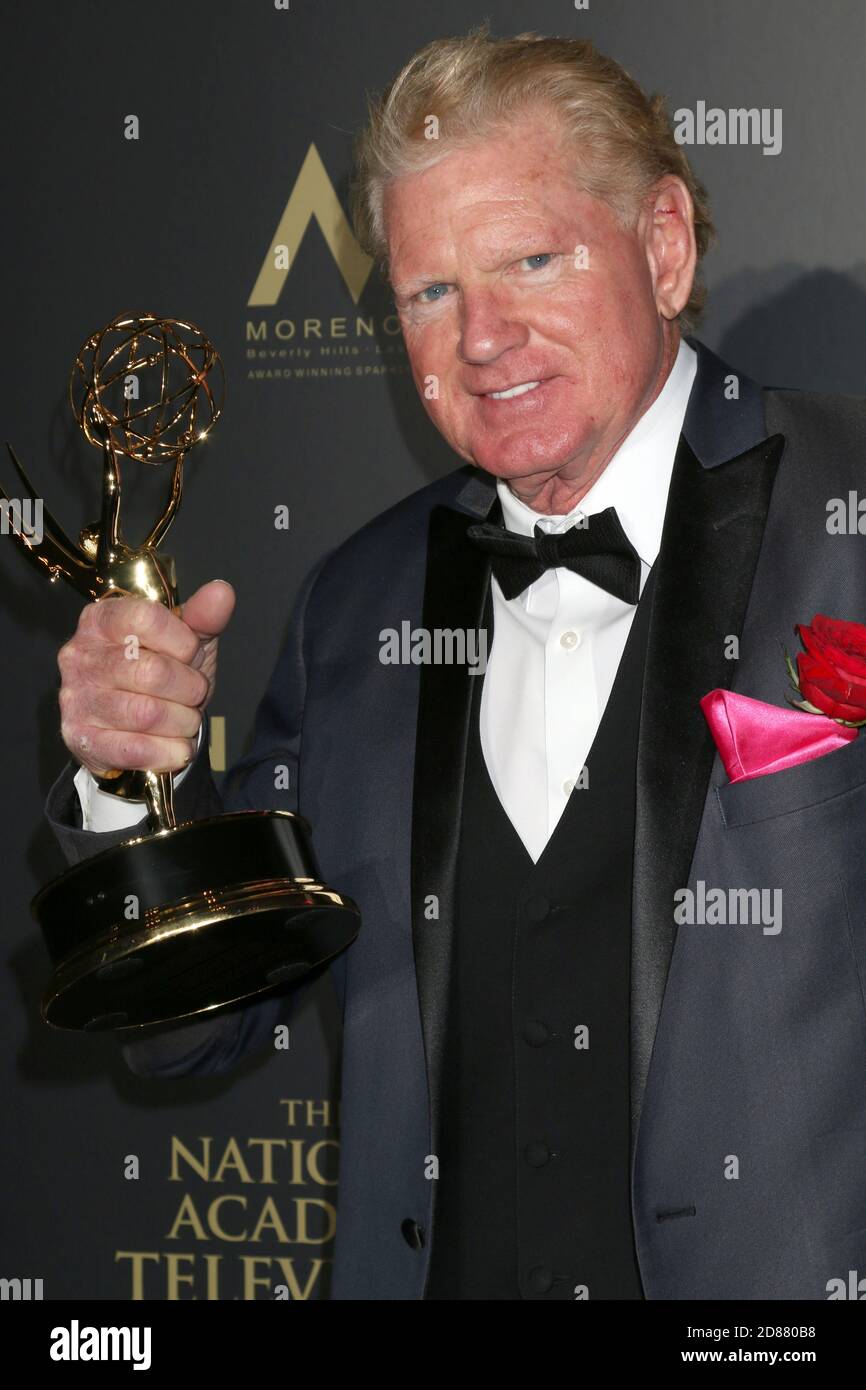 LOS ANGELES - Apr 29: Terry James al Creative Daytime Emmy Awards 2017 al Pasadena Civic Auditorium il 29 aprile 2017 a Pasadena, California Foto Stock