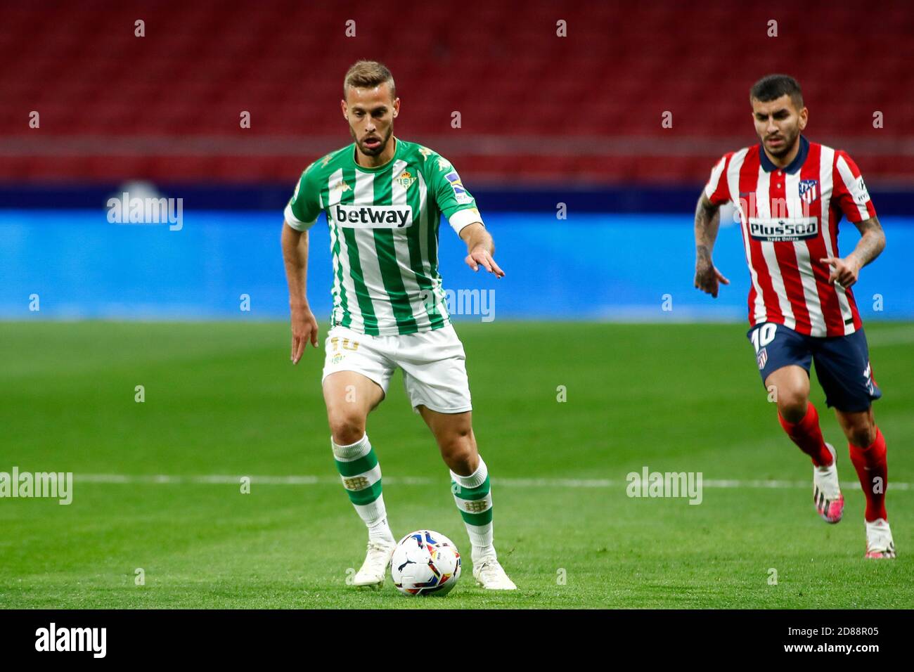 Sergio Canales di Real Betis durante il campionato spagnolo la Partita di calcio Liga tra Atletico de Madrid e Real Betis Balompie il 24 ottobre C. Foto Stock