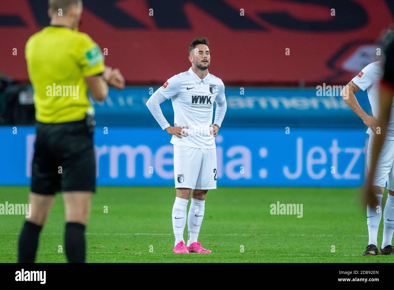 Marco RICHTER (A) è deluso, deluso, deluso, triste, calcio 1 ° Bundesliga, 5 ° giorno, Bayer 04 Leverkusen (LEV) - FC Augsburg (A) 3: 1, il 26 ottobre 2020 a Leverkusen/Germania. ¬ | utilizzo in tutto il mondo Foto Stock