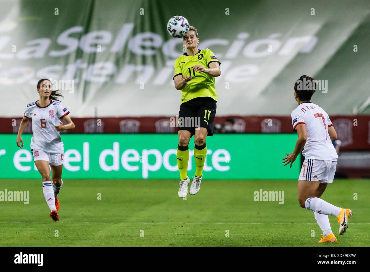 Tereza Krejcirikova della Repubblica Ceca durante la partita di calcio della UEFA Women's Euro 2022, che si qualificava tra la Spagna e la Repubblica Ceca il 23 ottobre, 2 C. Foto Stock