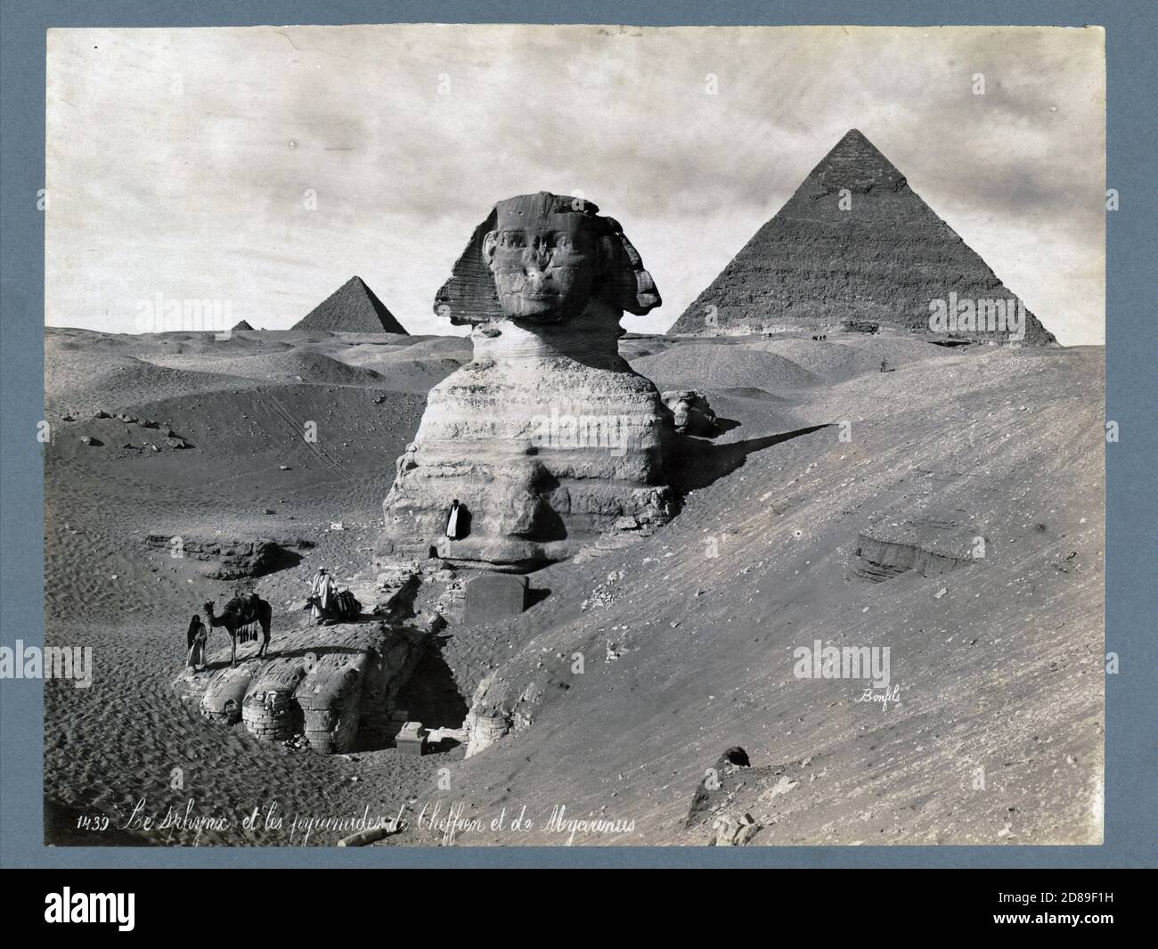 Egitto e la Sfinge con Piramidi sullo sfondo Foto Stock