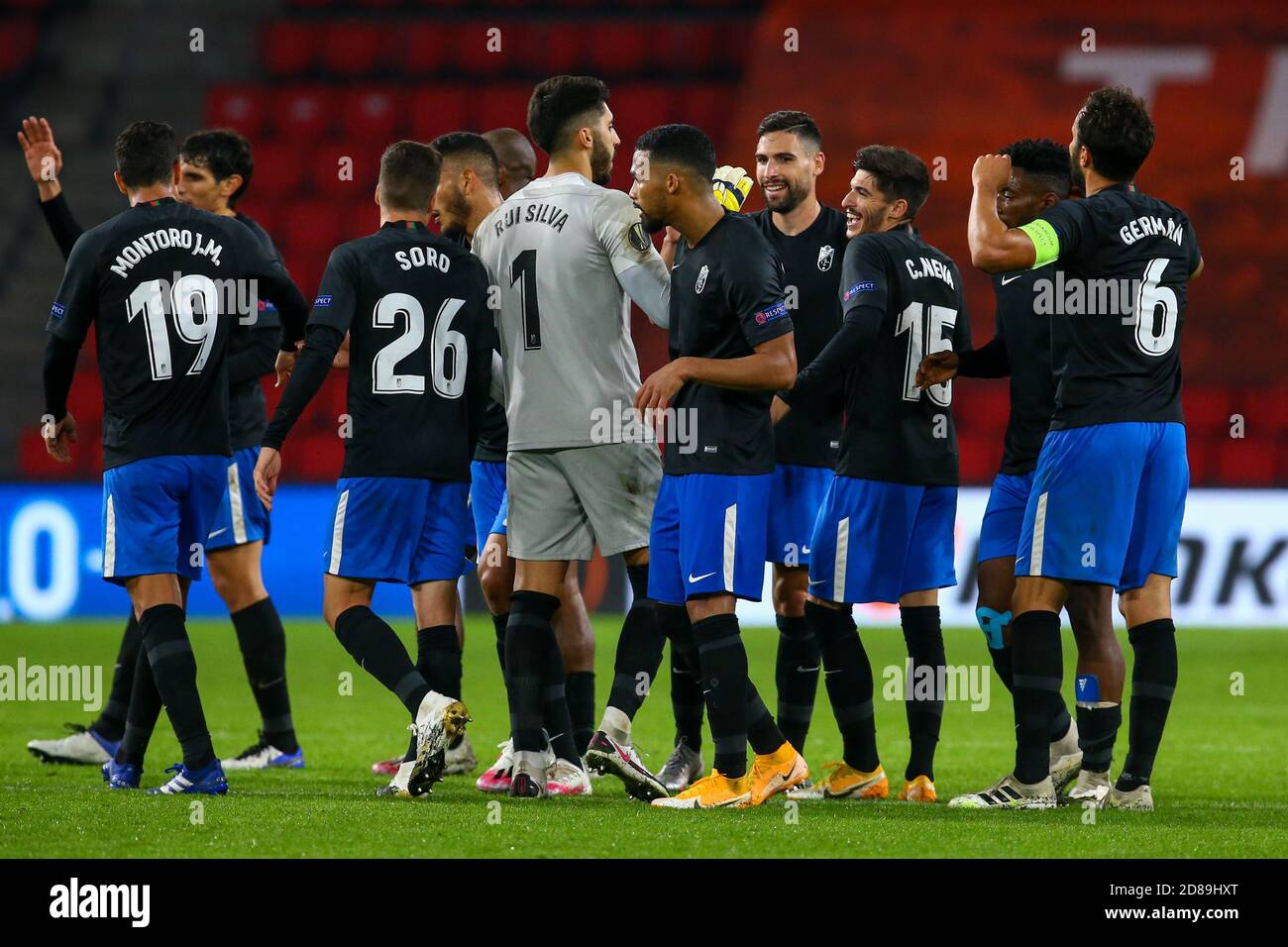 I giocatori di Granada festeggiano la loro vittoria durante la UEFA Europa League, la fase di Gruppo, la partita di calcio del Gruppo e tra PSV Eindhoven e Granada CF o C. Foto Stock