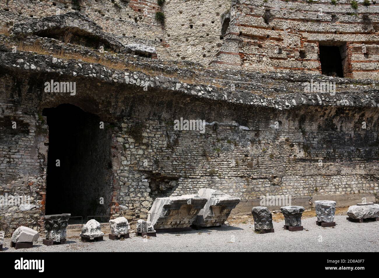 Brescia, Italia: La rovina del Campidoglio bresciano, Campidoglio di Brizia, tempio dedicato al culto della Triade Capitolina - Giove, Giunone e mi Foto Stock