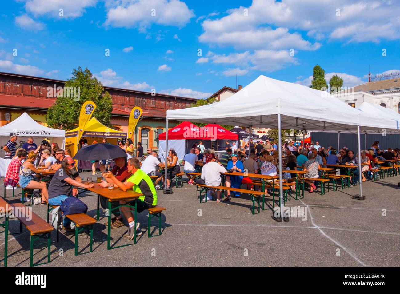 Festa della birra, mercato Holesovice, Praga, Repubblica Ceca Foto Stock