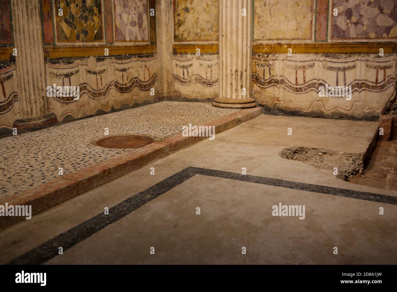 Brescia, Italia - 26 giugno 2019: Parco archeologico bresciano di Brescia Romana, Santuario dell'età repubblicana (secondo quarto del i secolo a.C.) con prefinale Foto Stock