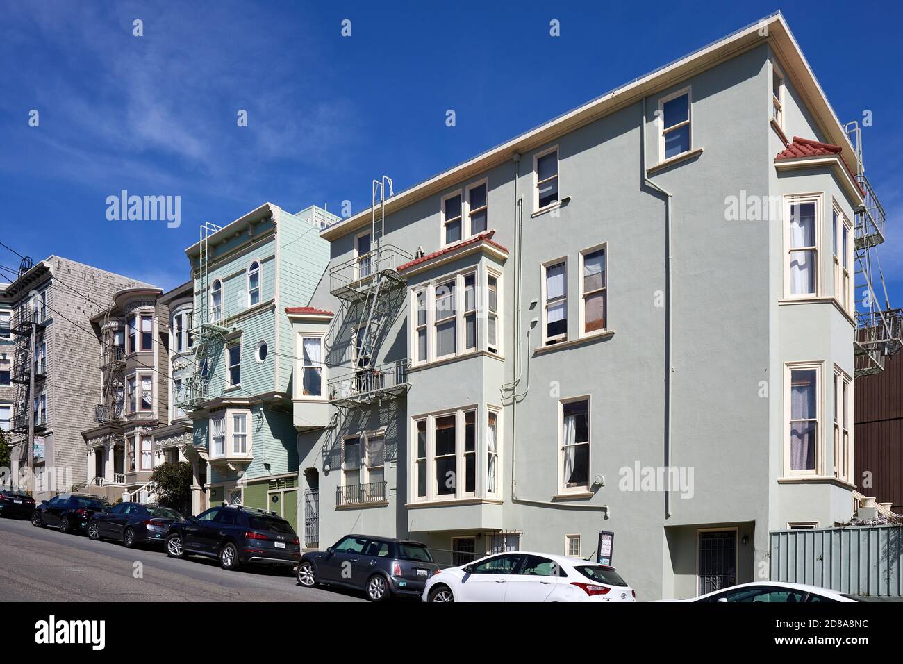 Case su Sacramento Street, vicino a Sacramento St e Broderick St; San Francisco, California, USA Foto Stock