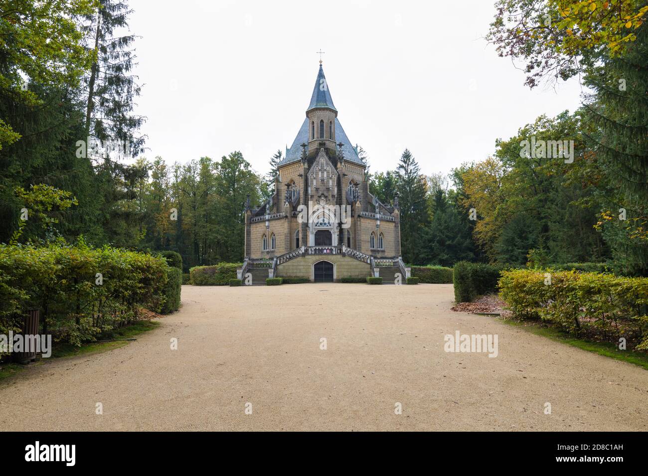 Tomba di Schwarzenberg del 18 ° secolo. La tomba è una famosa attrazione turistica nei pressi di Trebon, Boemia meridionale. Monumento storico dall'alto nella repubblica Ceca, Foto Stock