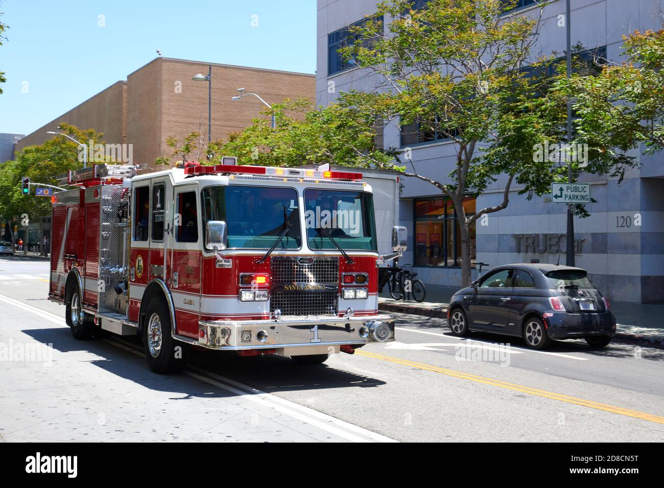 Camion dei vigili del fuoco, Santa Monica, California, Stati Uniti Foto Stock