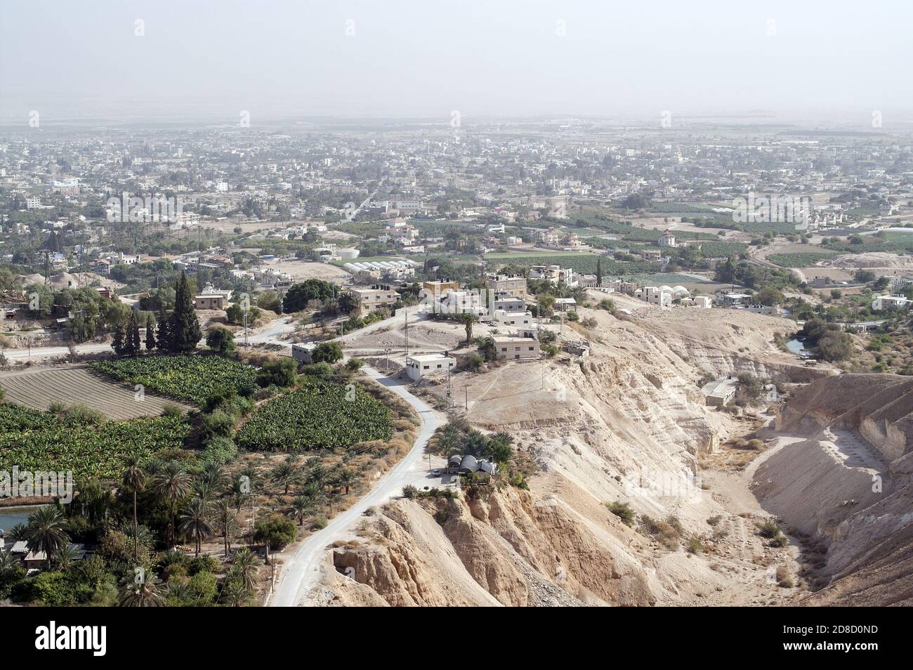 Gerico, أريحا, Israele, Izrael, ישראל, יריחו; Vista dalla distanza sulla città, panorama della città. Blick aus der Ferne auf die Stadt. Foto Stock