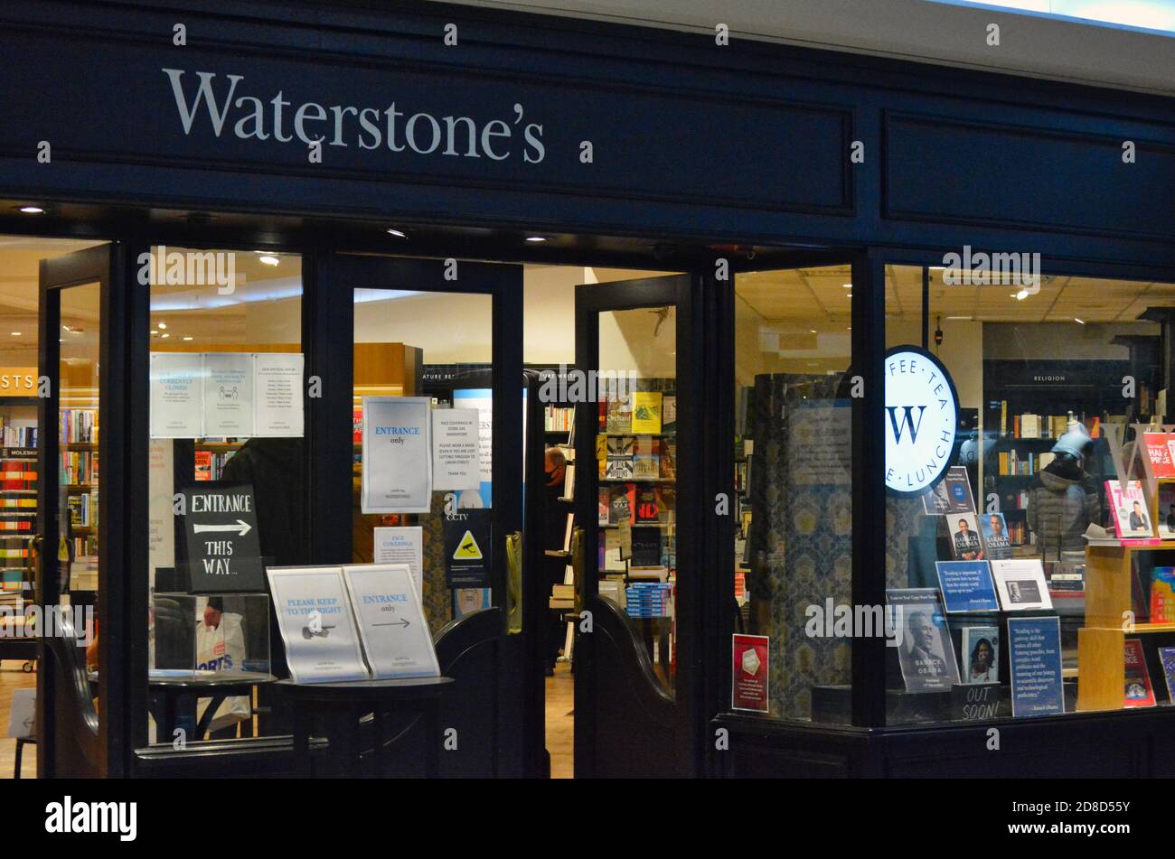 Il negozio di libri di Watersone a Galleries Bristol. Foto Stock