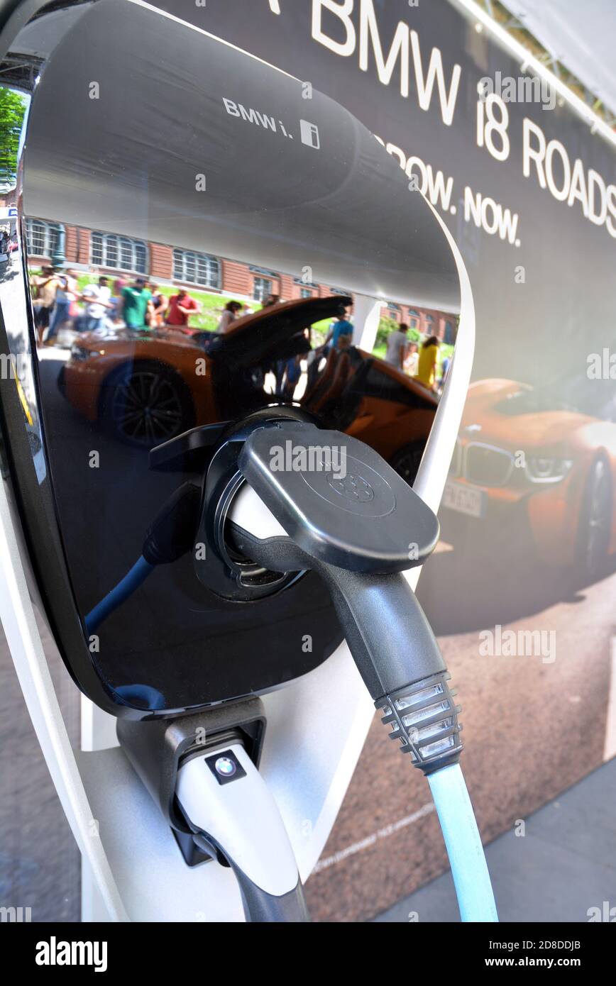 Torino Piemonte, Italia. -06/09/2018- annuale "Torino Motor Show' (Salone Internazionale dell'auto) al Parco del Valentino e Castello. Foto Stock