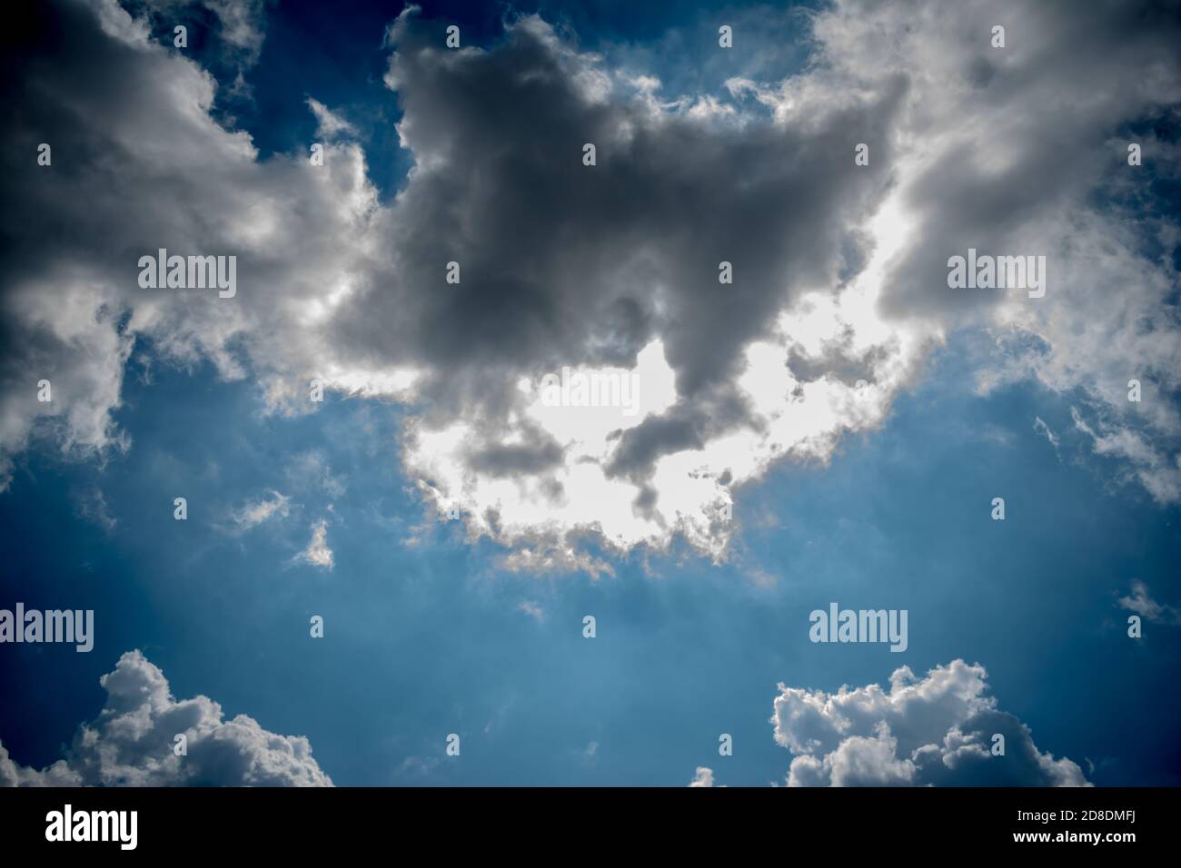 Cielo naturale e nuvole a Cherrapunji nello stato di Megalaya dell'India, India del Nord-Est Foto Stock