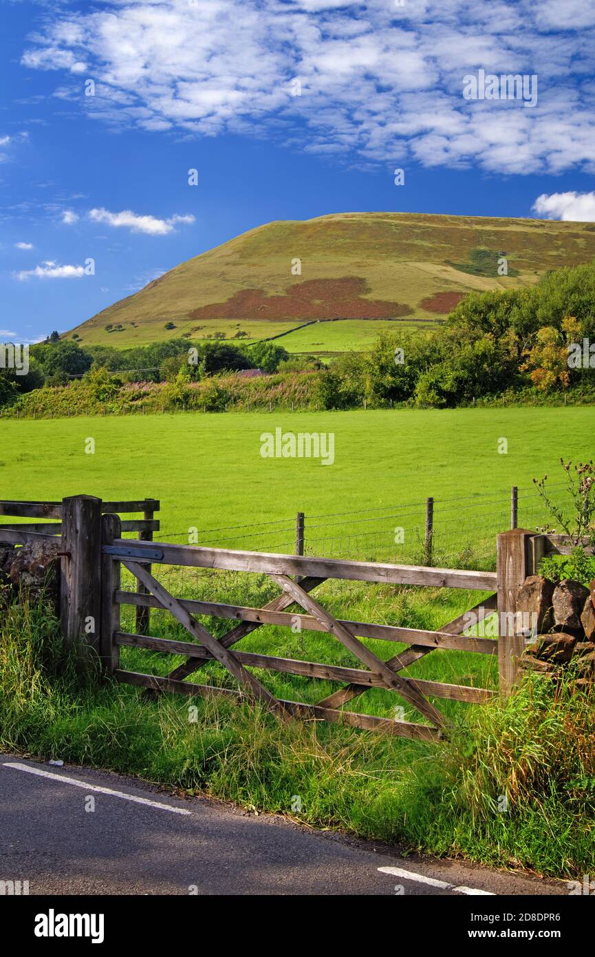 Regno Unito, Derbyshire, Peak District, Edale, Grindslow Knoll da Edale Road Foto Stock