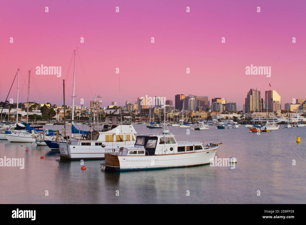 San Diego skyline al crepuscolo, CALIFORNIA, STATI UNITI D'AMERICA Foto Stock