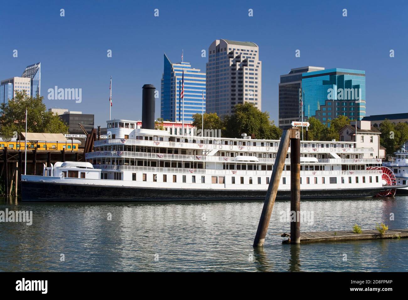 Delta King Battello a Vapore nella Città Vecchia a Sacramento, California, Stati Uniti d'America Foto Stock