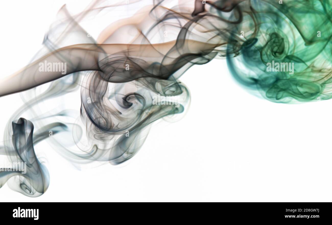 Curve colorate di inchiostro su sfondo bianco isolate Foto Stock