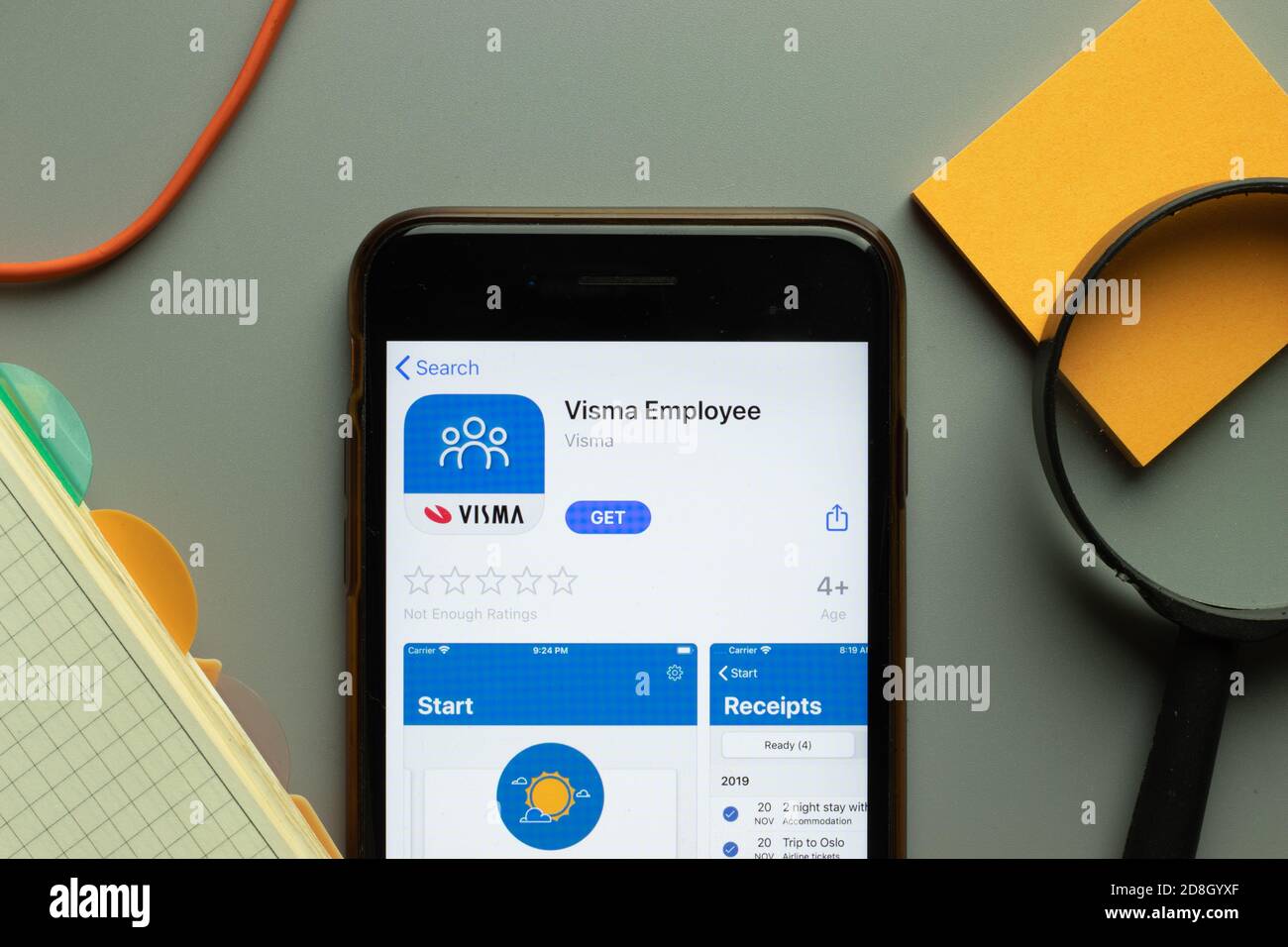 New York, USA - 26 Ottobre 2020: Logo dell'app mobile Visma Employee su schermo del telefono primo piano, editoriale illustrativo Foto Stock