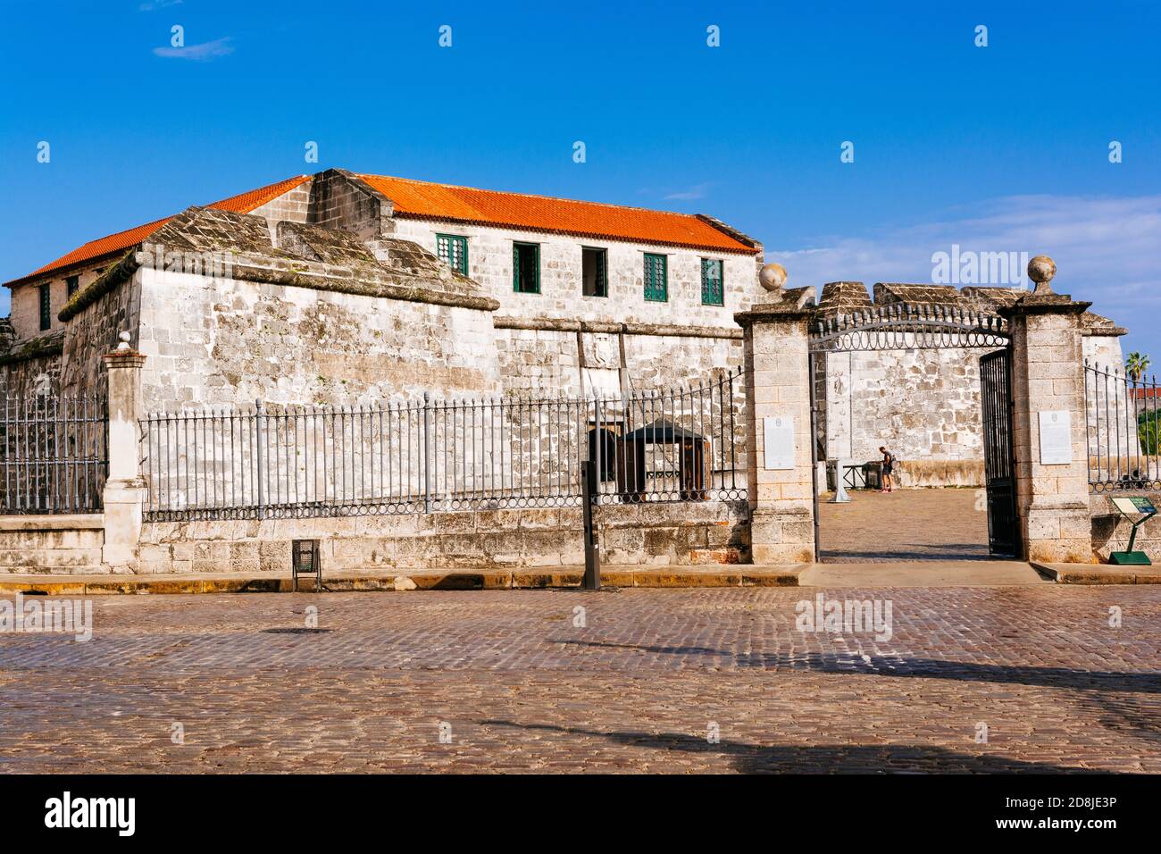 Castillo de la Real Fuerza è un fortino sul lato occidentale del porto di l'Avana, Cuba, situato all'indietro dall'entrata, e confinante con la Plaza d Foto Stock