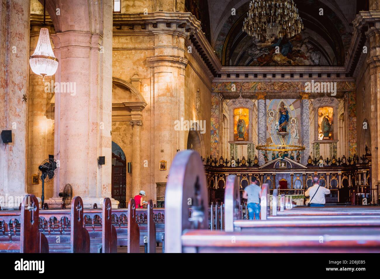 Navata della Cattedrale di l'Avana, Catedral de San Cristobal, si trova nella Plaza de la Catedral in Calle Empedrado, tra San Ignacio y Mercaderes, Old Foto Stock