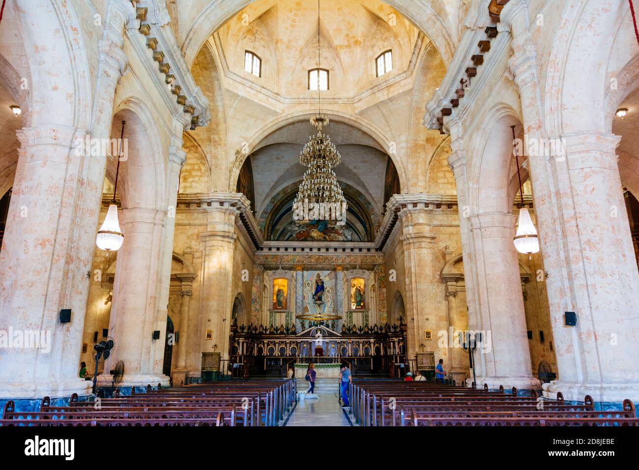 Navata della Cattedrale di l'Avana, Catedral de San Cristobal, si trova nella Plaza de la Catedral in Calle Empedrado, tra San Ignacio y Mercaderes, Old Foto Stock
