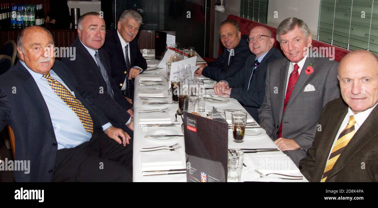 Leggende del calcio al pranzo di un sportivo a Londra 2013 Foto Stock