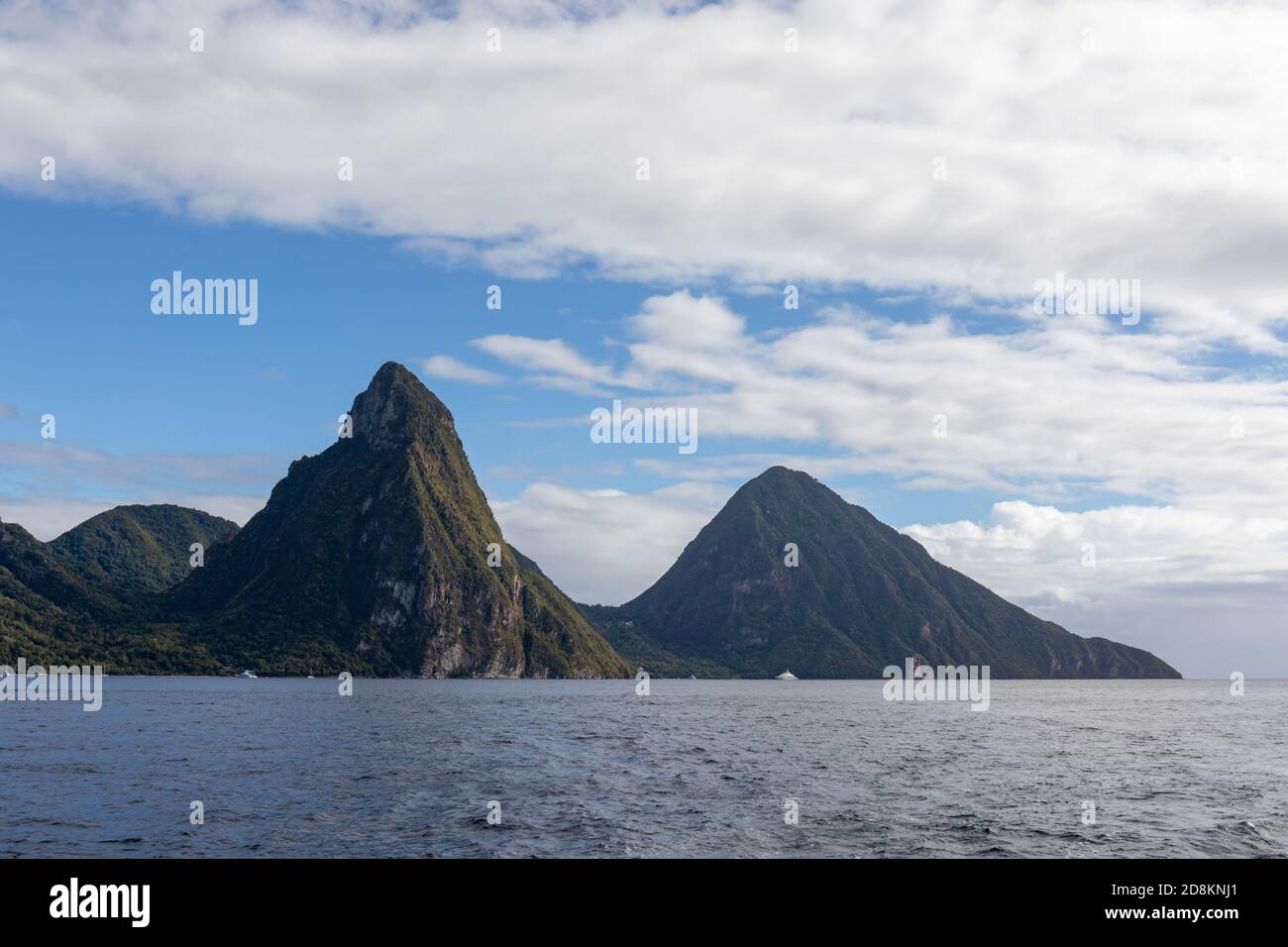 Soufriere, Santa Lucia, Indie Occidentali - Vista ai Pitoni Foto Stock