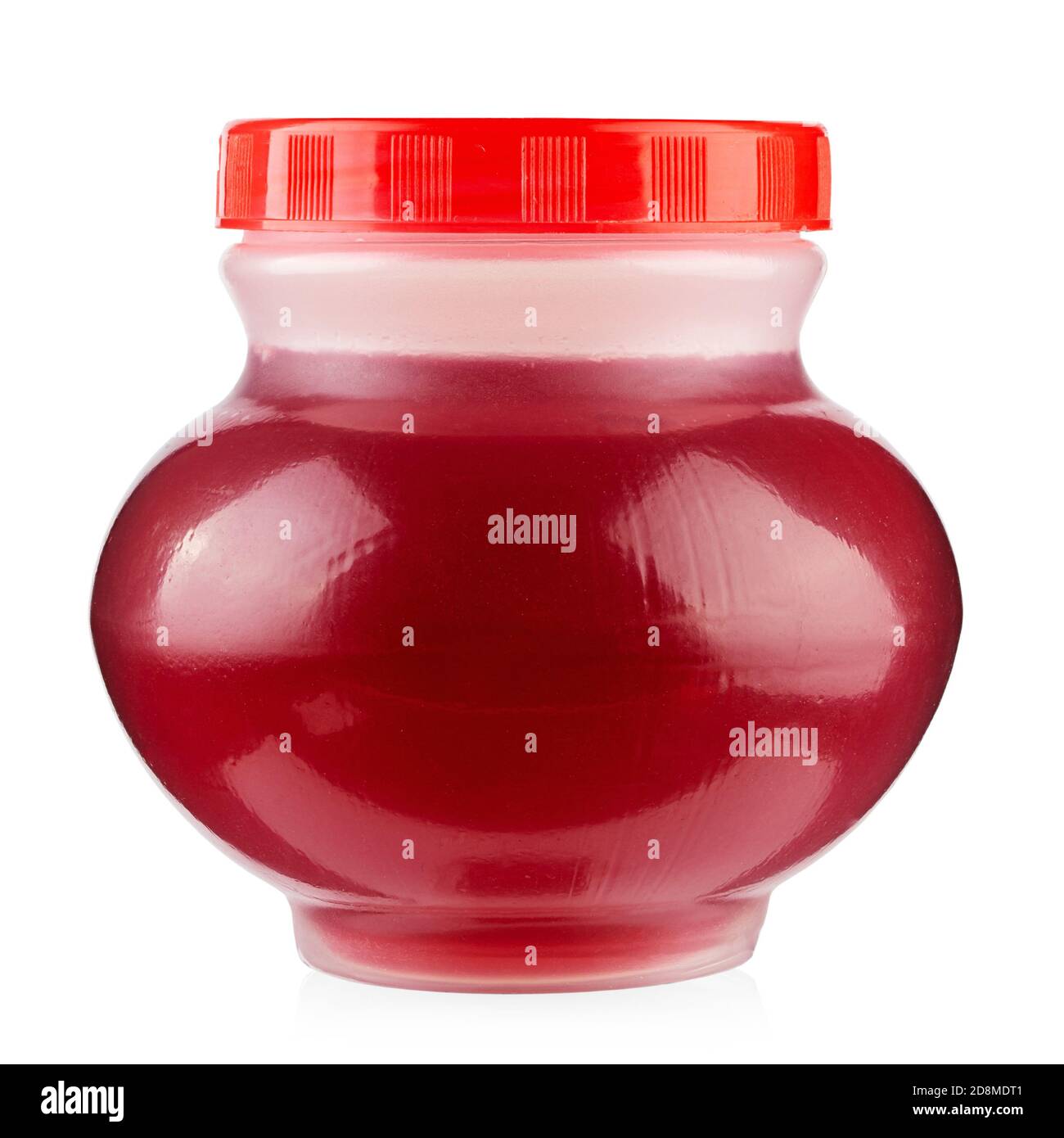 Vasetto di salsa di pomodoro su sfondo bianco. Il file contiene il percorso di ritaglio. Foto Stock