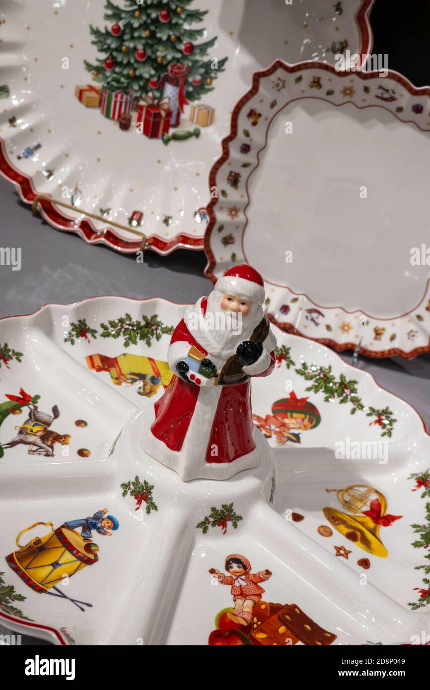 Le casalinghi di vacanza in Macy's Flagship Department Store, Herald Square, New York City, Stati Uniti Foto Stock