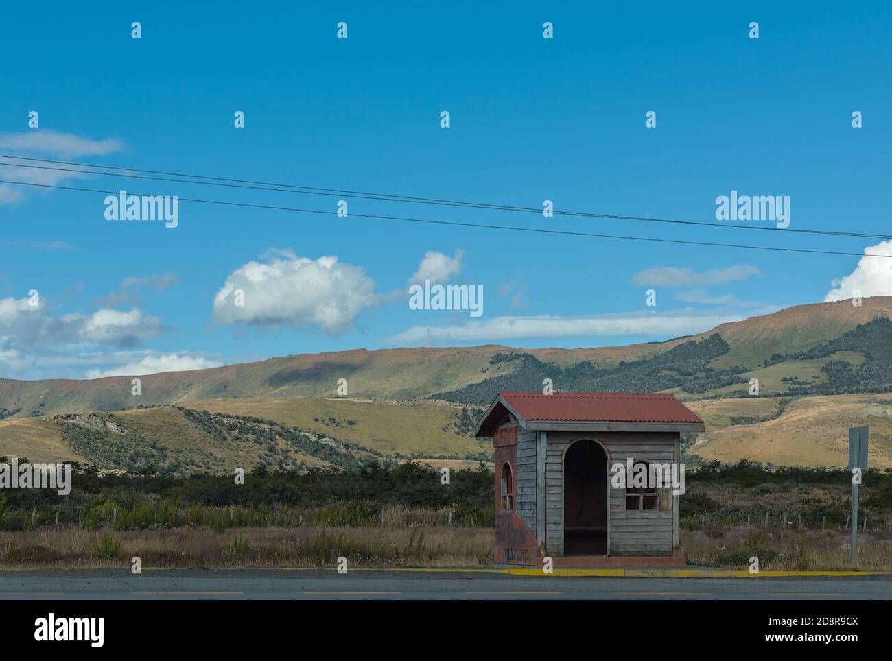 Fermata dell'autobus sulla strada 9 vicino a Puerto Natales, Cile Foto Stock