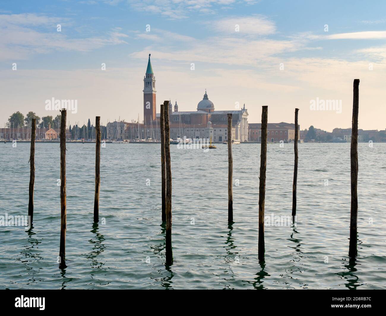 Immagine del Canal Grande e dell'isola di San Giorgio maggiore sullo sfondo, Venezia, Italia Foto Stock