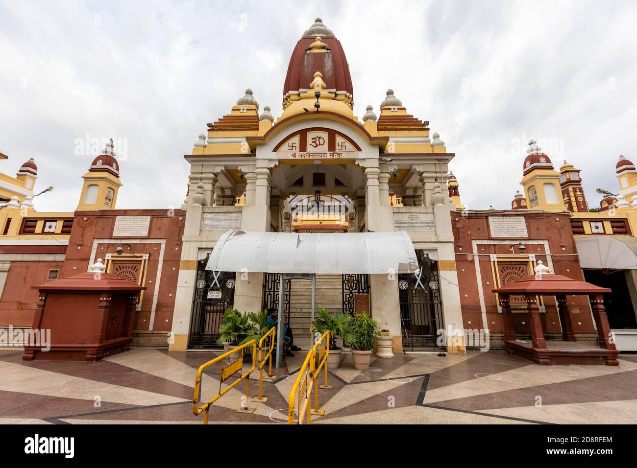 Vista del famoso tempio Laxminarayano, conosciuto anche come Birla Mandir a Nuova Delhi, Foto Stock