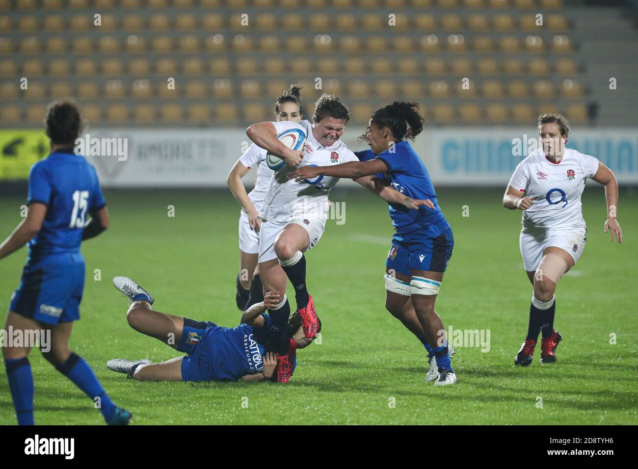 Stadio Sergio Lanfranchi, parma, Italia, 01 Nov 2020, Sarah Bern (Inghilterra) rompe un doppio Tackle durante le Donne 2020 - Italia vs Inghilterra, Rugby Six Nations match - Credit: LM/Massimiliano Carnabuci/Alamy Live News Foto Stock